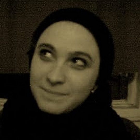 Meet your Posher, Sara - Picture 1 of 1